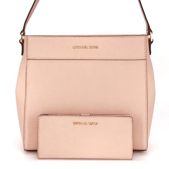 Michael Kors Handbags - 2PCS Michael Kors Jet Set NS Messenger Wallet Set